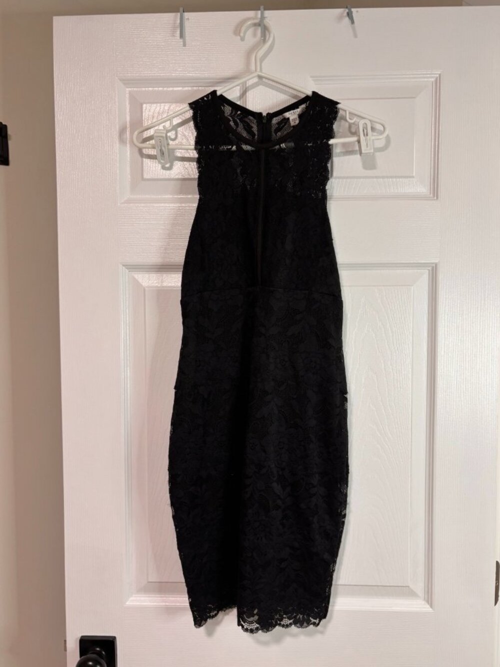 Guess Black Lace Midi Dress / Elegant Bodycon Cocktail Dress (XS)